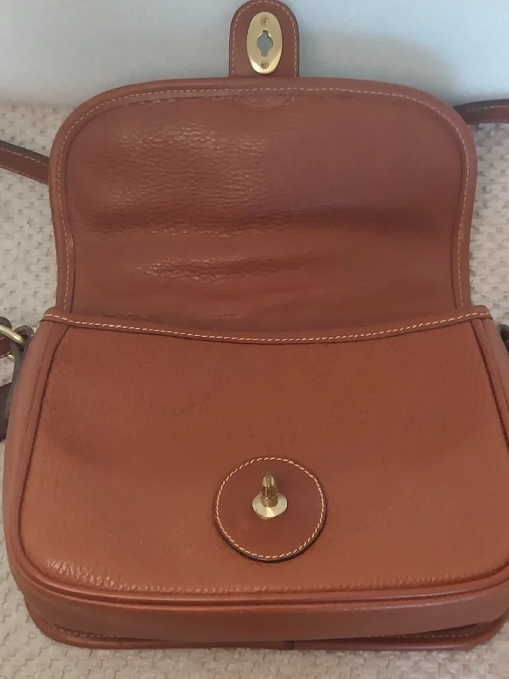 Vintage 1994 Coach Sheridan Mayfield Shoulder Bag (Style 4224) in British Tan